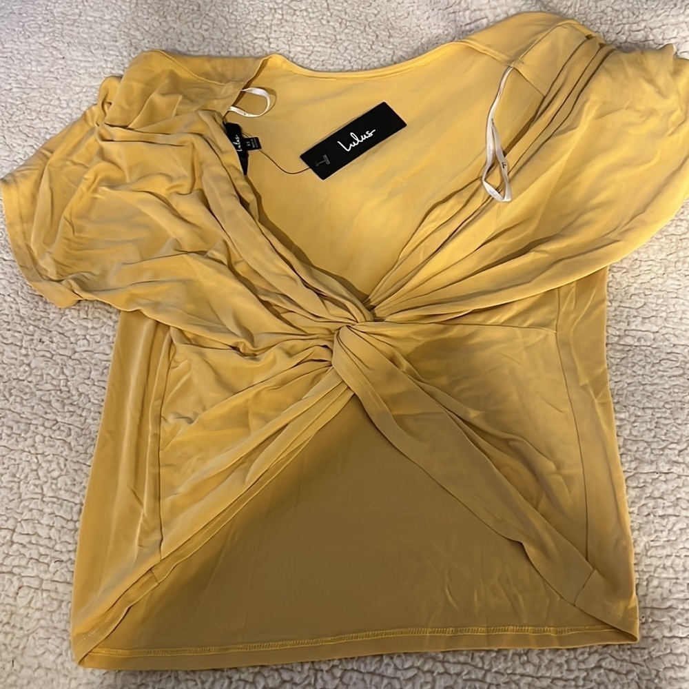 LULUS open back tee